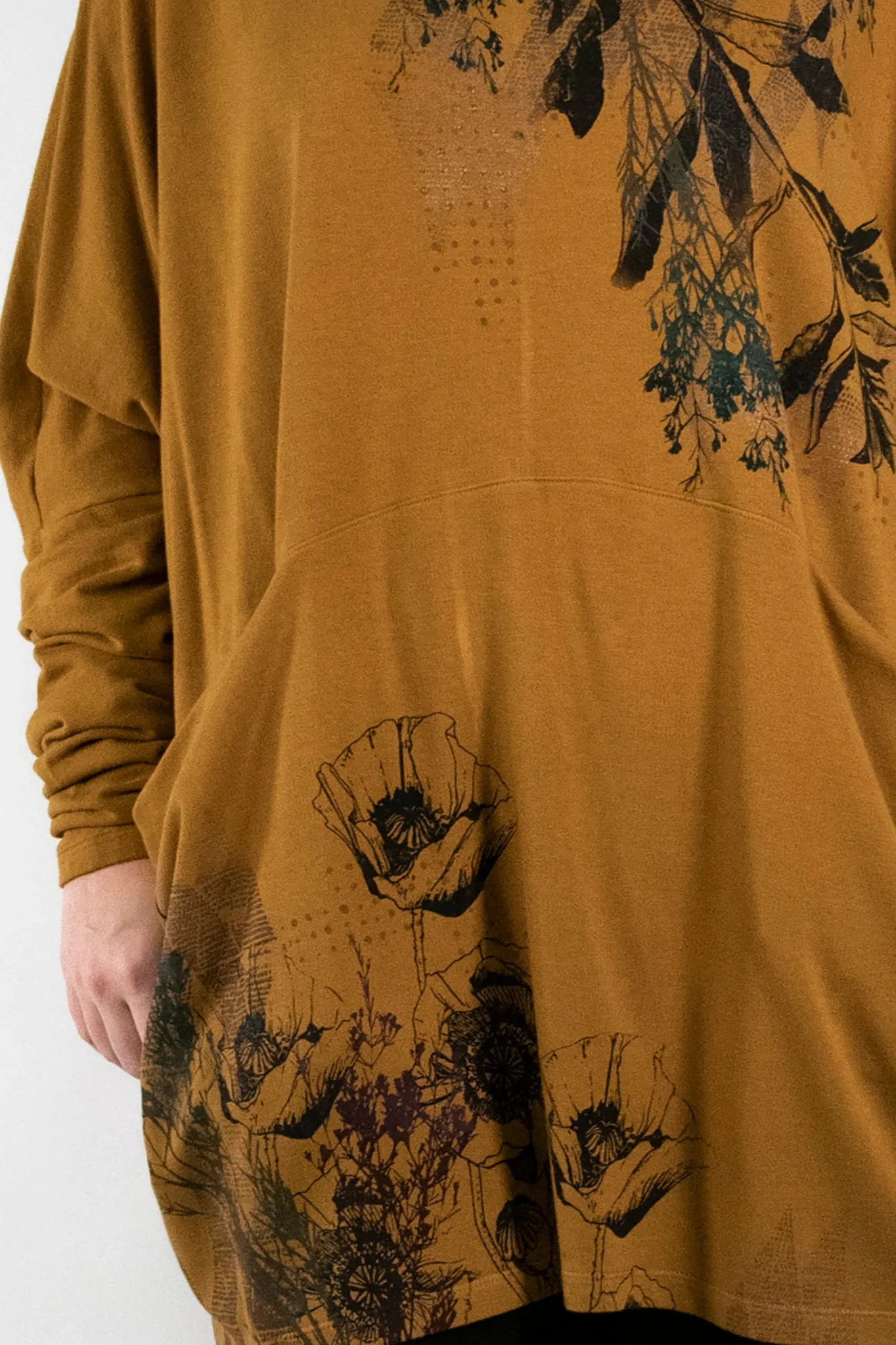 2296 Cocoon Pullover Palo Santo-P