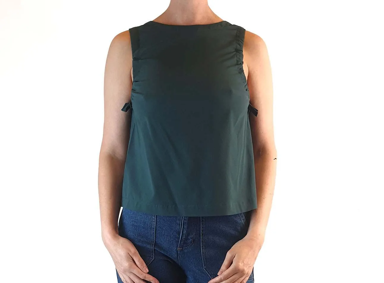 Alpha 60 preloved dark teal blue cropped sleeveless top size XXS (best fits size 6)