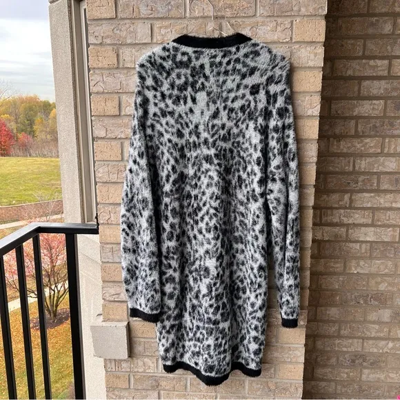 Ann Taylor Snow Leopard Boyfriend Cardigan