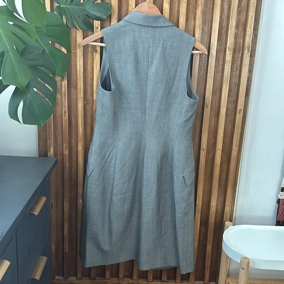 Banana Republic Tailored Long Vest Jacket. 6P