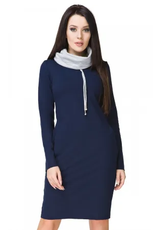 Chic Knitted Dress with Pockets