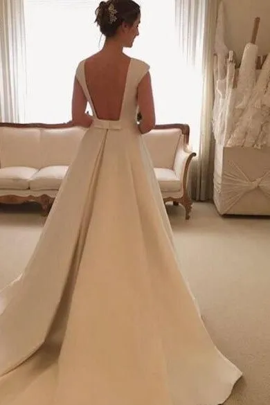 Chic Satin Cap Sleeves Wedding Gown with Lace Details
