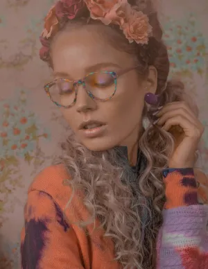 Coral Cosmos Tie Dye Pullover - M/L
