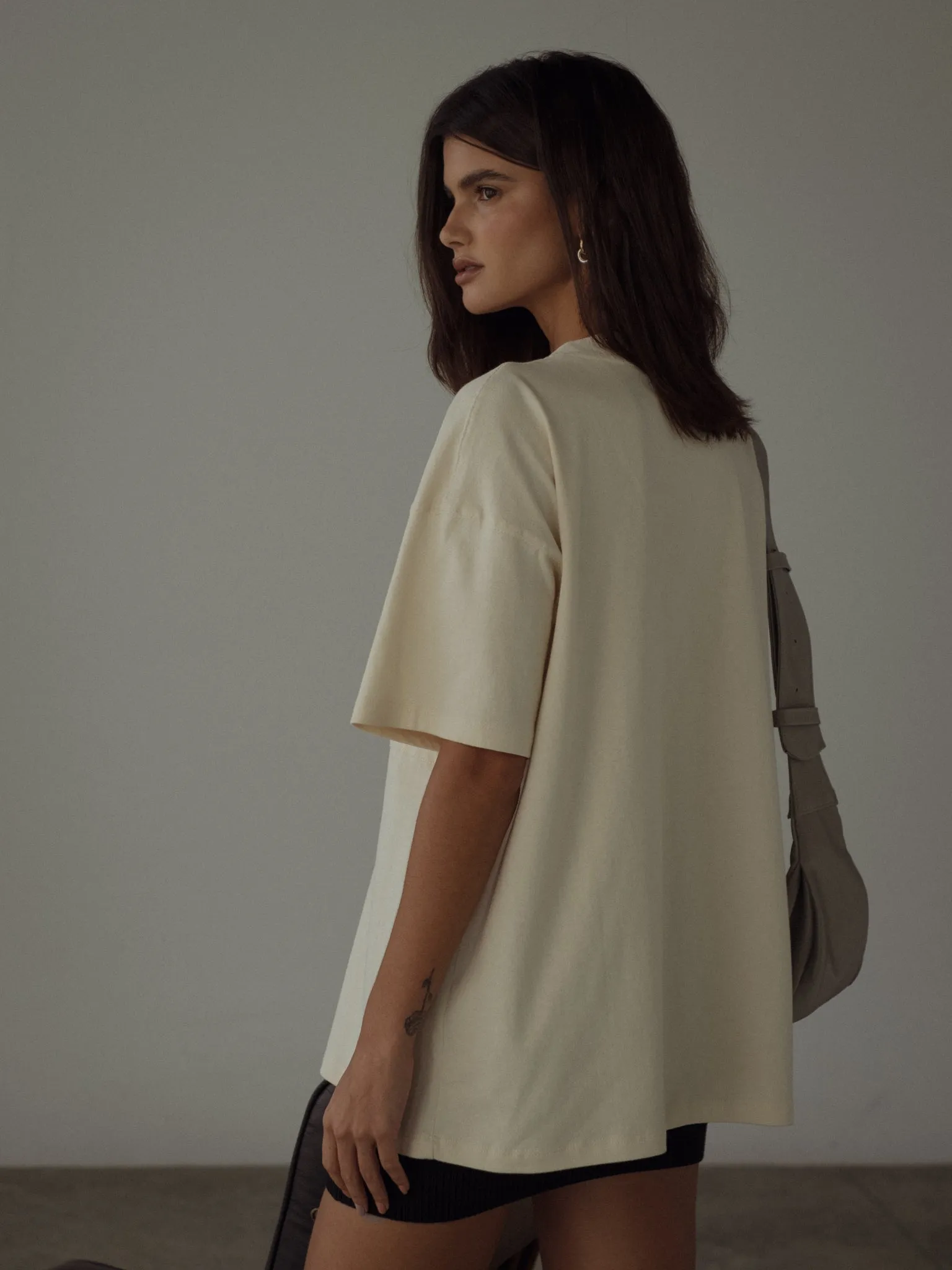 COTTON POCKET T-SHIRT - CREAMY