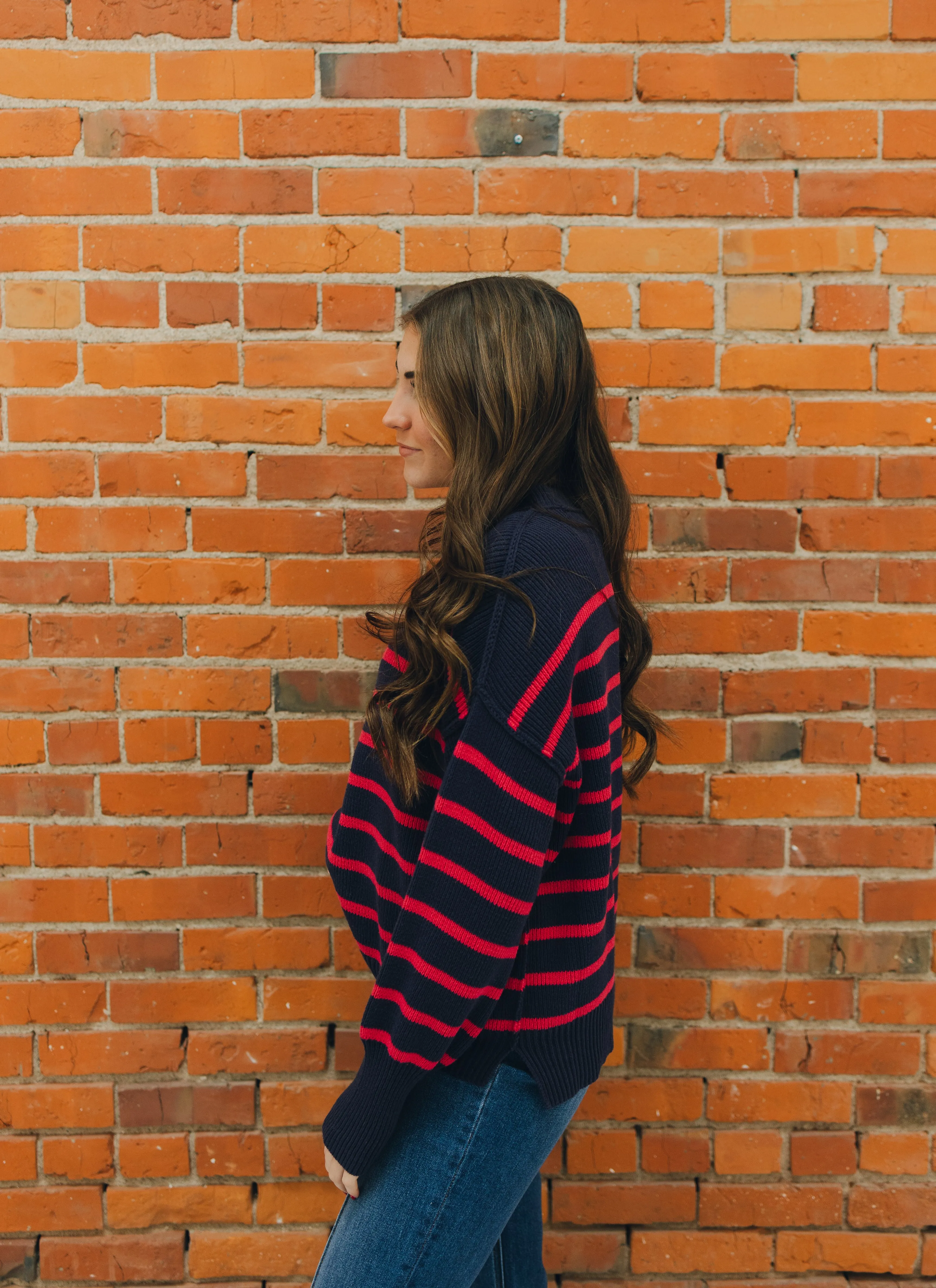 Crew Neckline Stripe Pullover Sweater