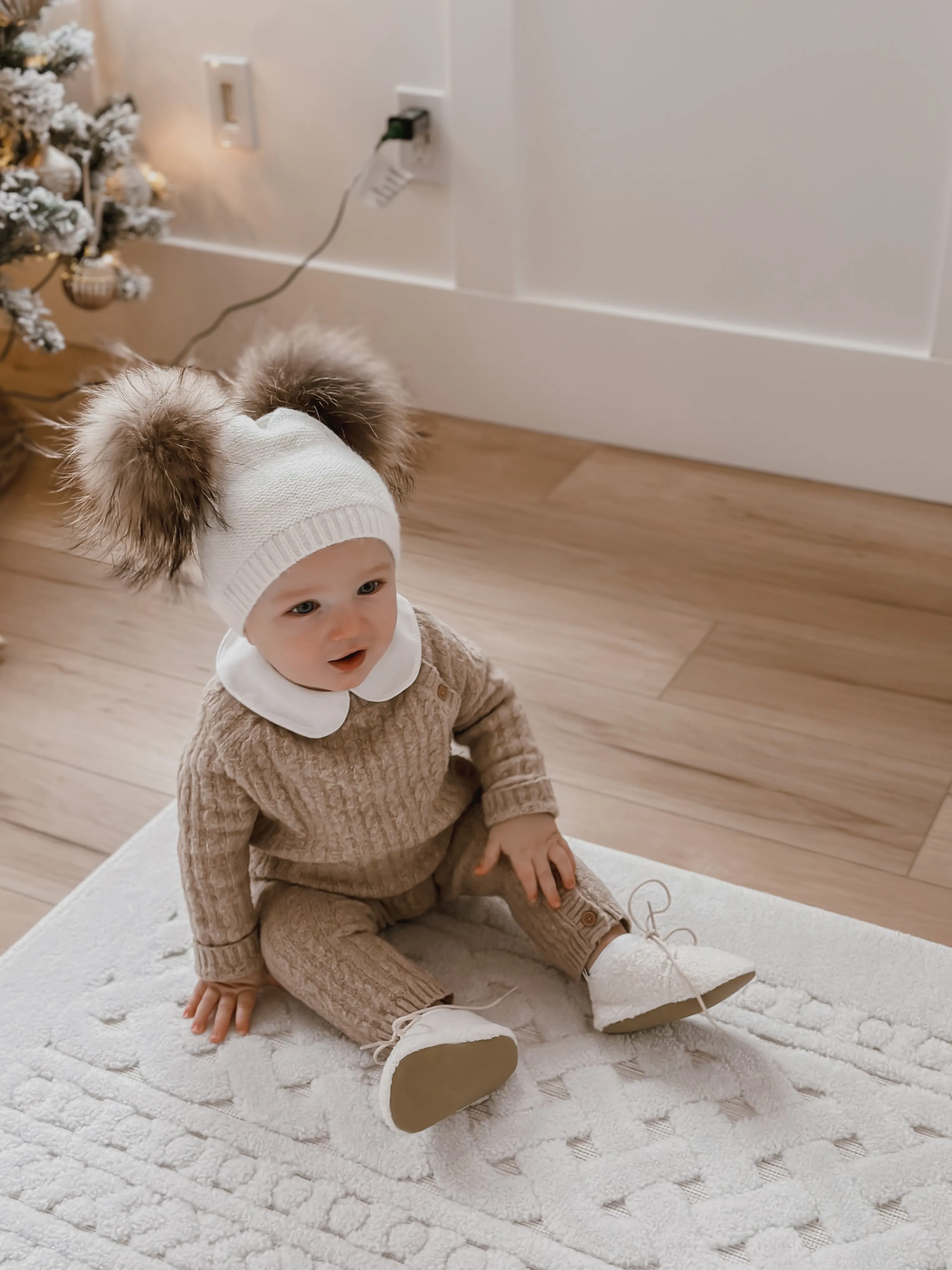 Double Pom Pom Knit Hat