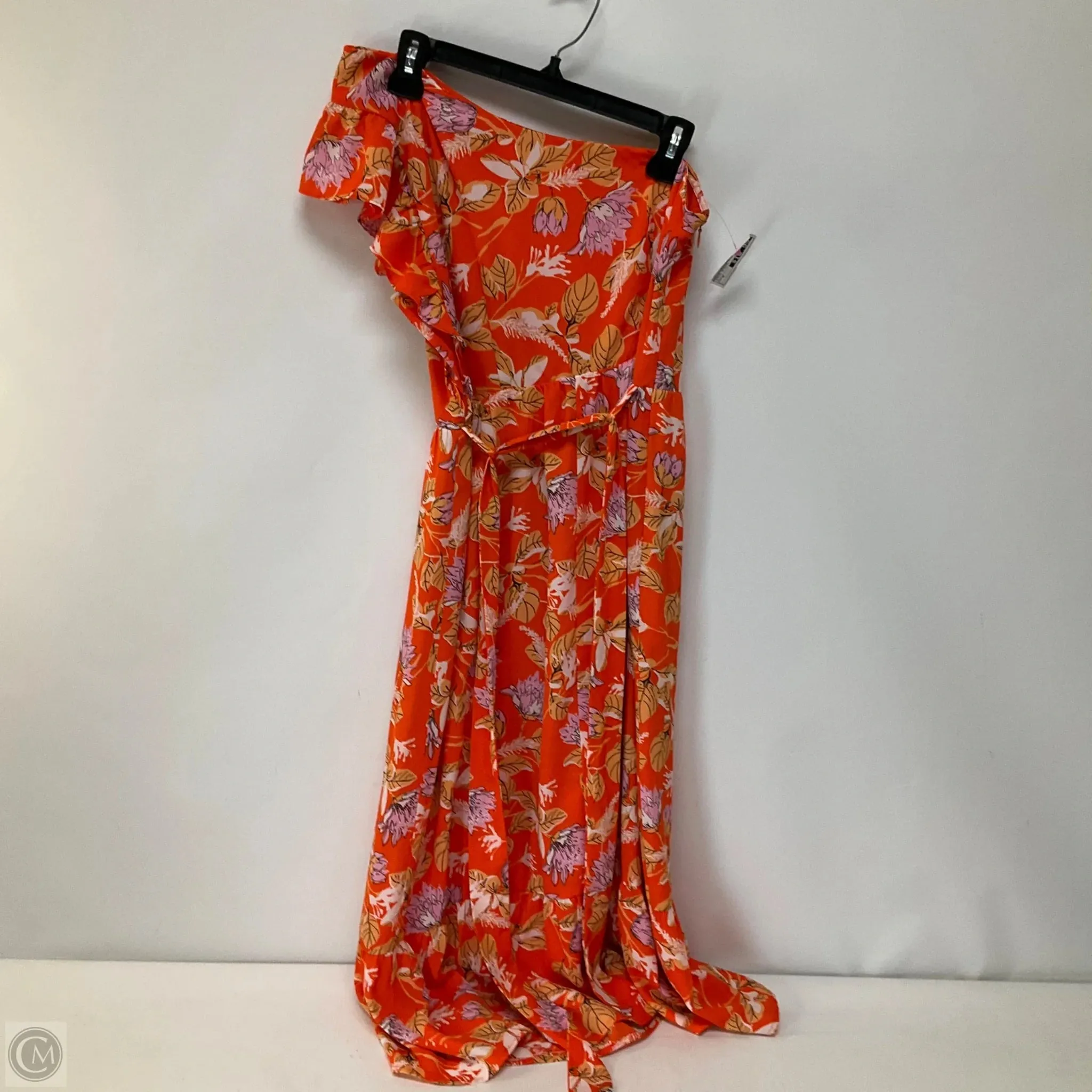 Dress Casual Short By Collective Concepts In Orange & White, Size: M