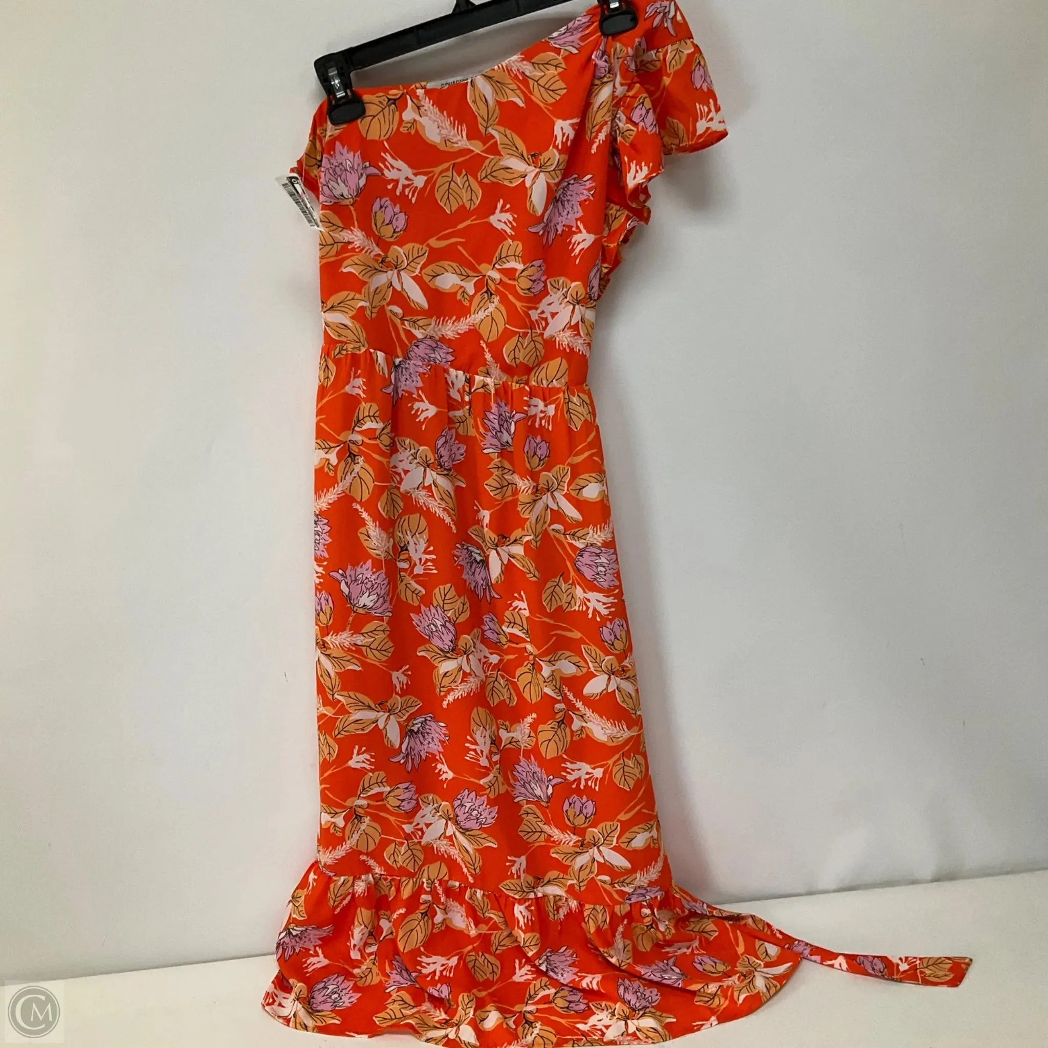 Dress Casual Short By Collective Concepts In Orange & White, Size: M