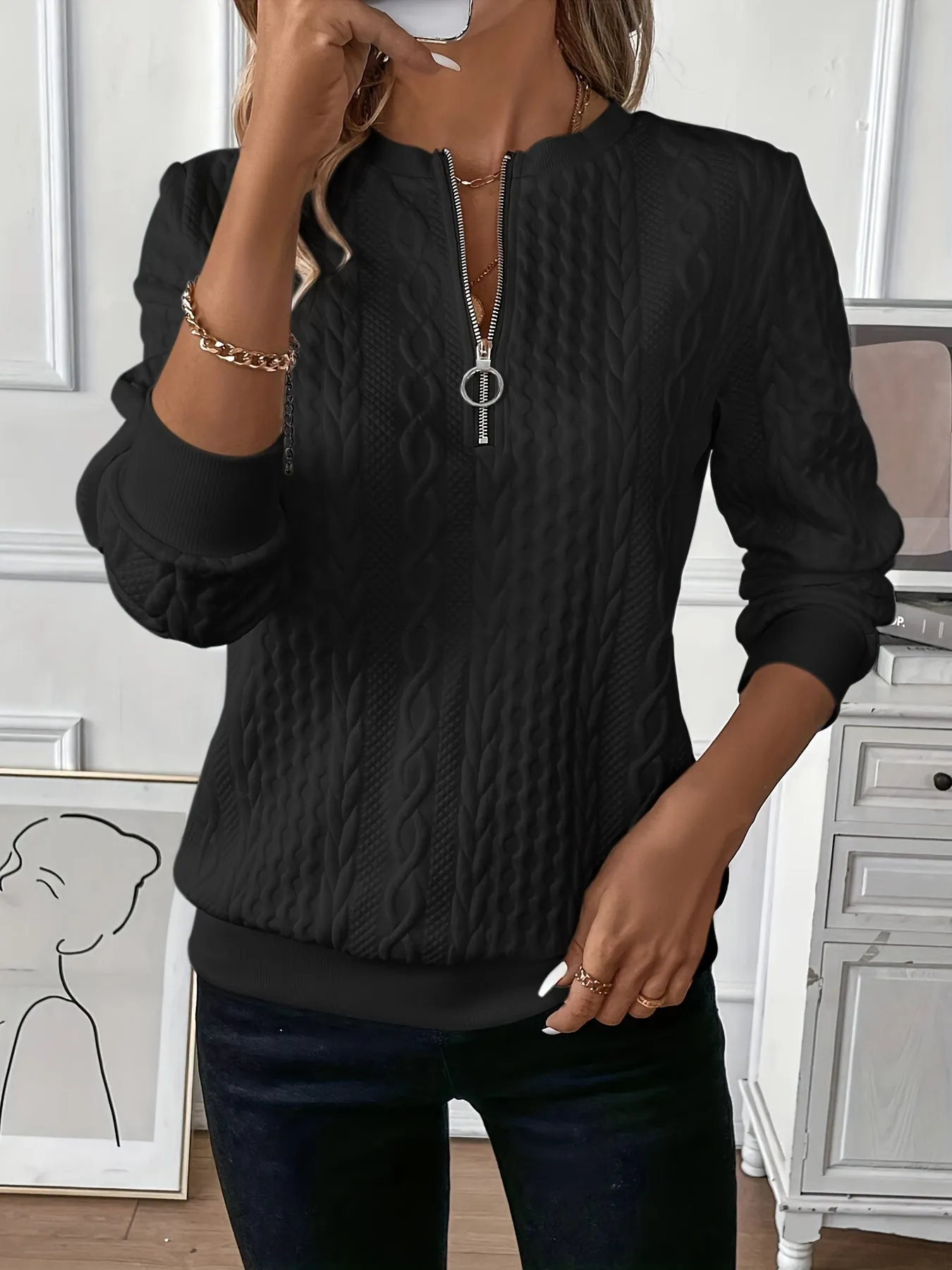 Elise- Textured Quarter-Zip Pullover