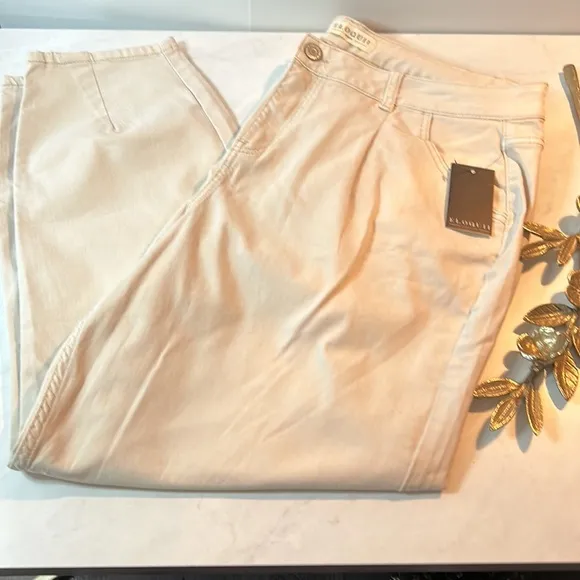 Eloquii Cream Straight Cropped Jeans Boho Plus Comfort Size 14