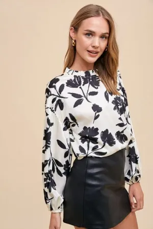 Emyl Balloon Sleeve Blouse