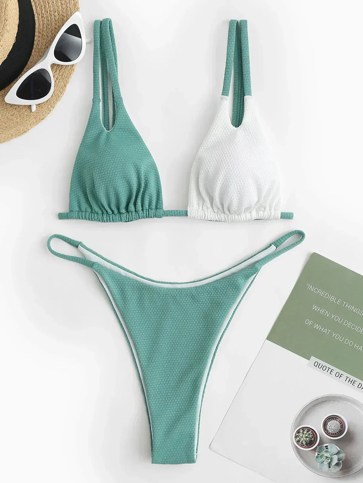 Gaudelia® | Chic and versatile   bikini
