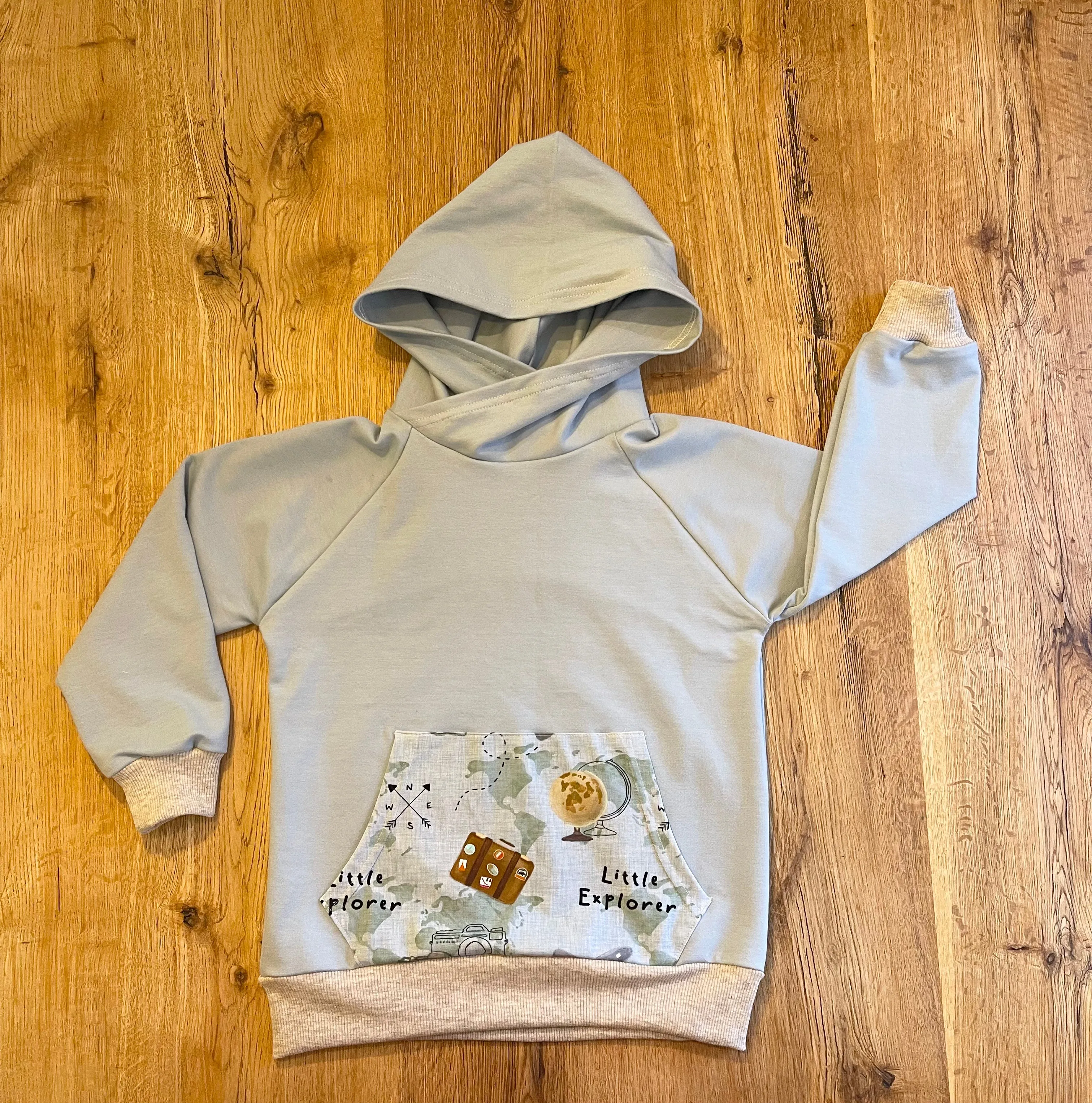 Green Dinosaur Hoodie - 6-7 Years