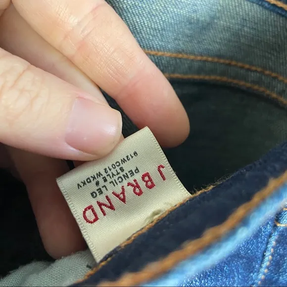 J Brand Pencil Leg Ripped Knee Jeans 26