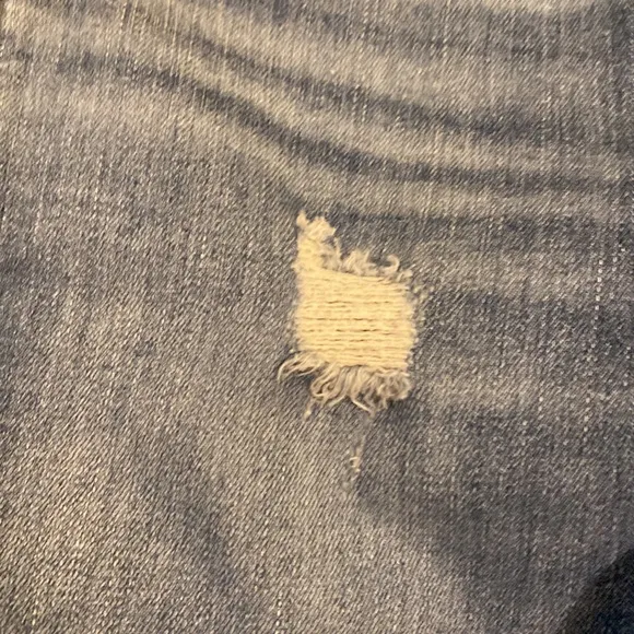 J. Crew Vintage Straight blue distressed jeans. Size 24 . Style J9758