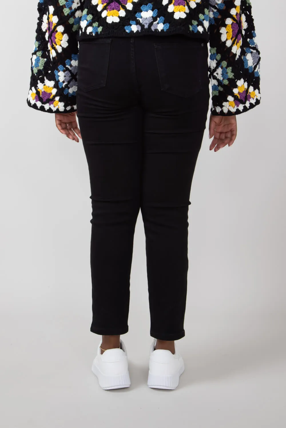 Judy Blue Mid Rise Slim Fit Jeans for Women in Black | 88756REG