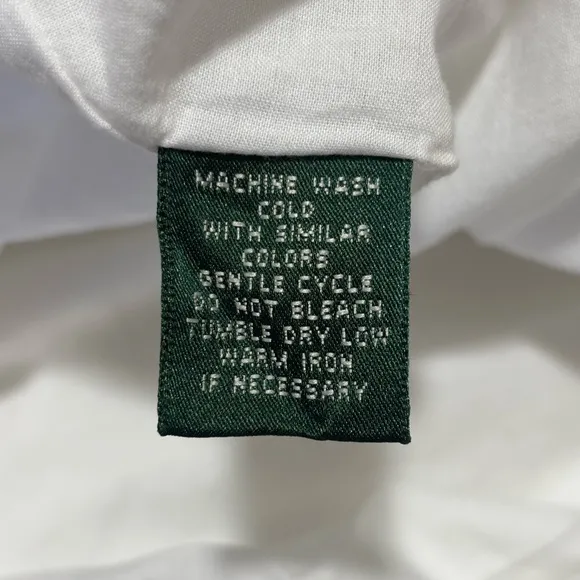 Lauren Jeans Company, Ralph Lauren. Elegant White Skirt Size 14