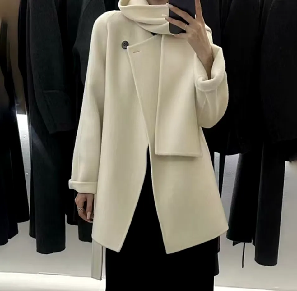 Maian | Cashmere Wool Coat with Scarf