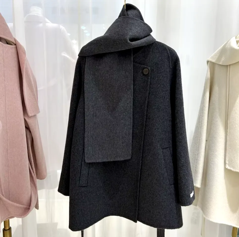 Maian | Cashmere Wool Coat with Scarf