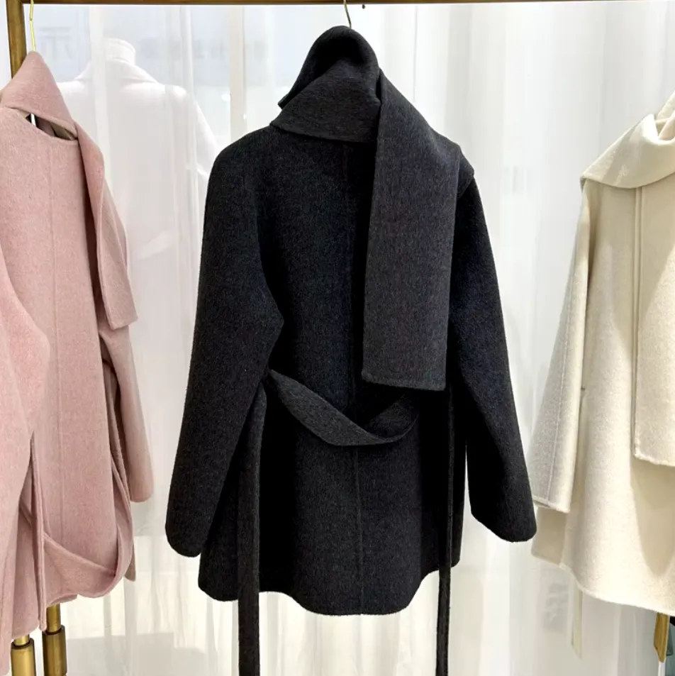 Maian | Cashmere Wool Coat with Scarf