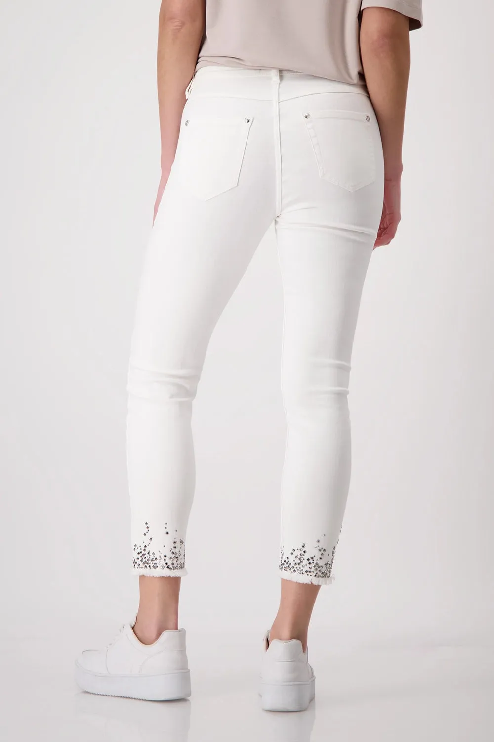 Monari Trendy Jeans with Decorative Hem 408395