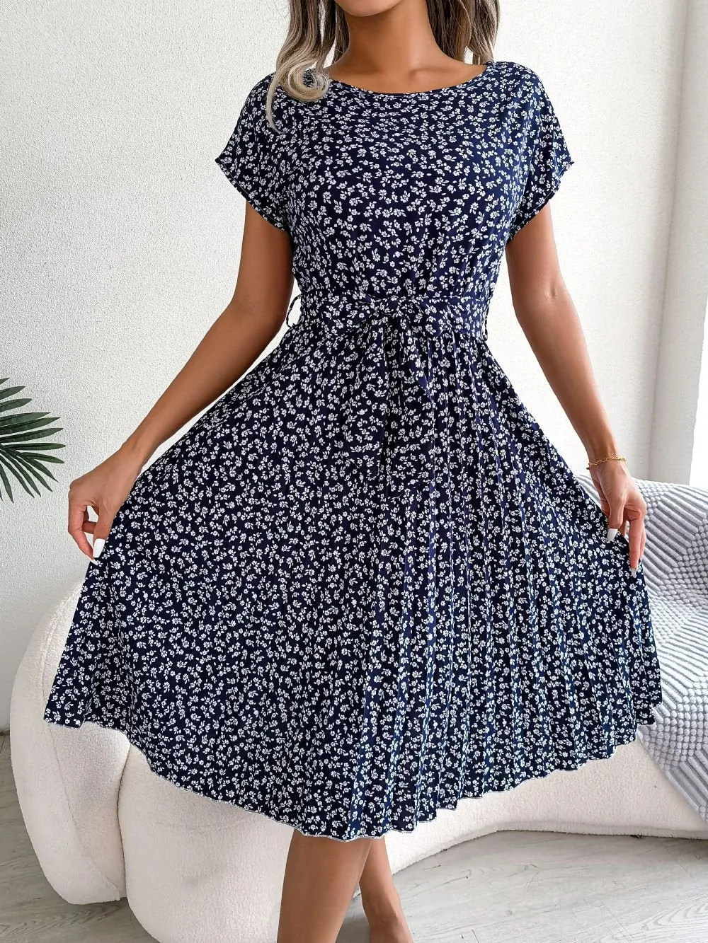Myrtle - Chic Pleated Woman's Dress