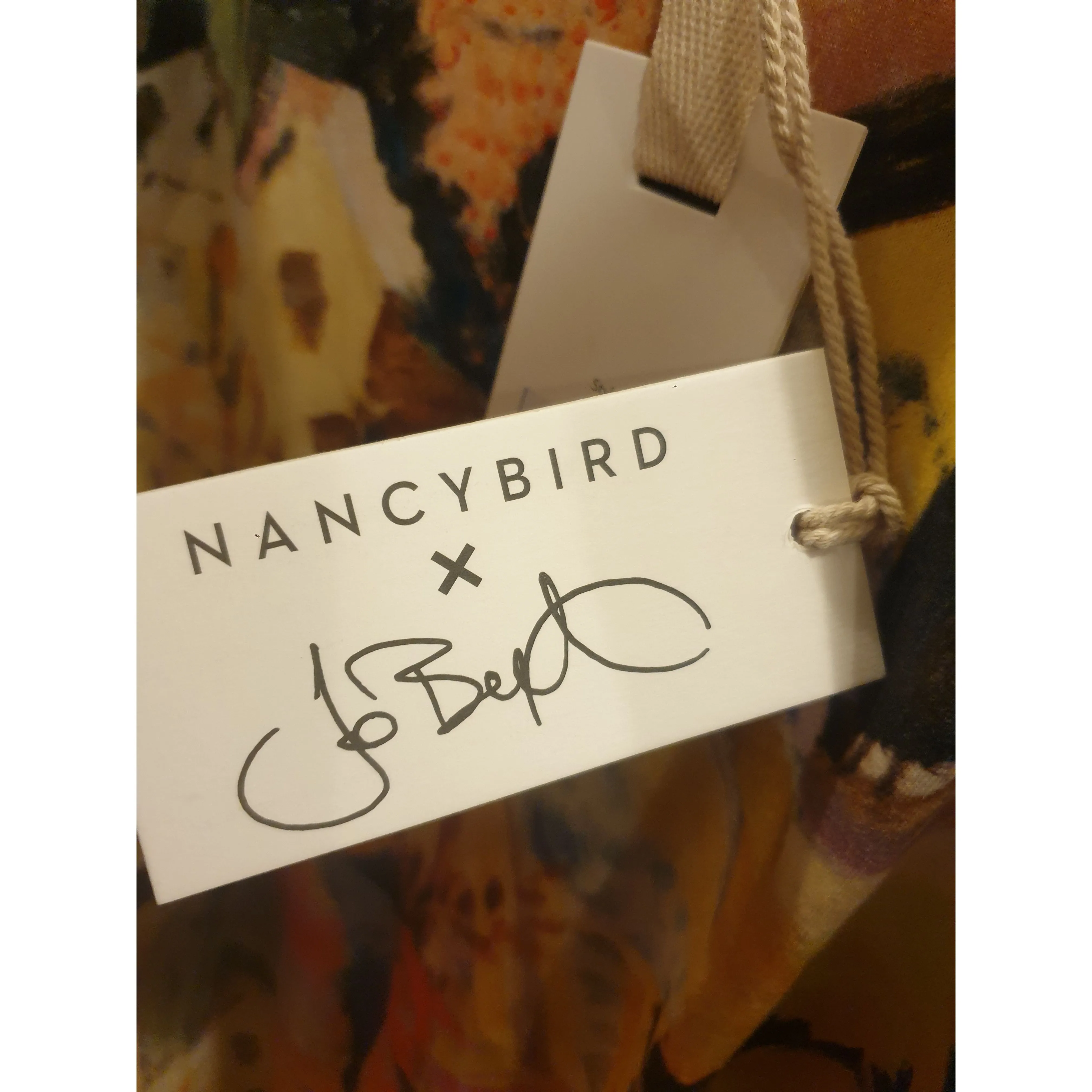 Nancybird preowned unique print tee shirt size 6