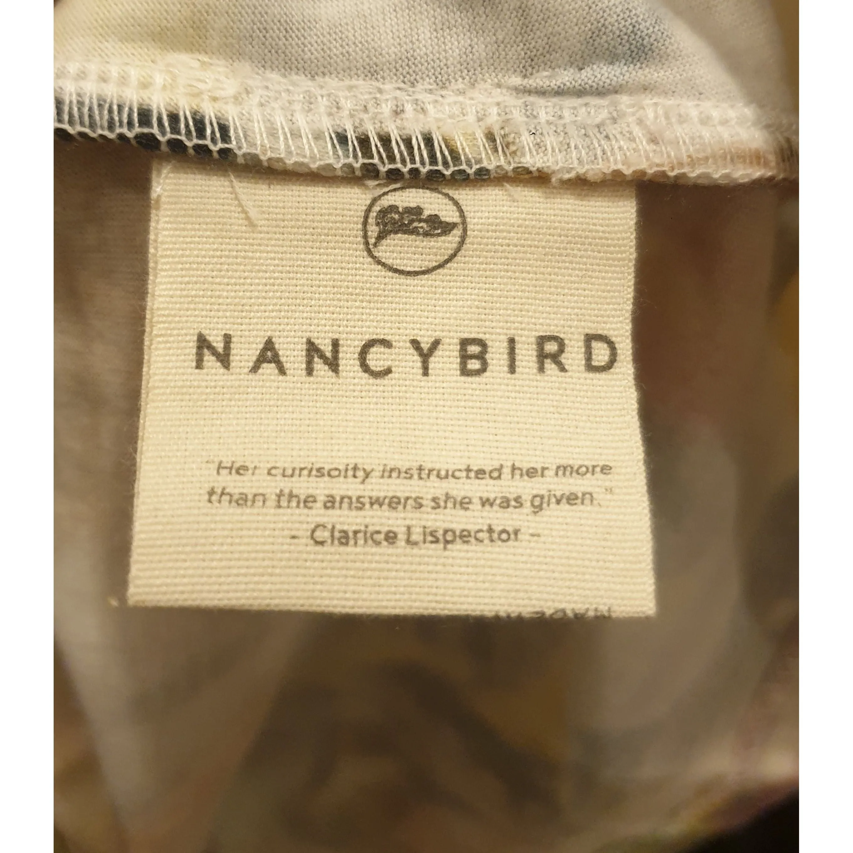 Nancybird preowned unique print tee shirt size 6