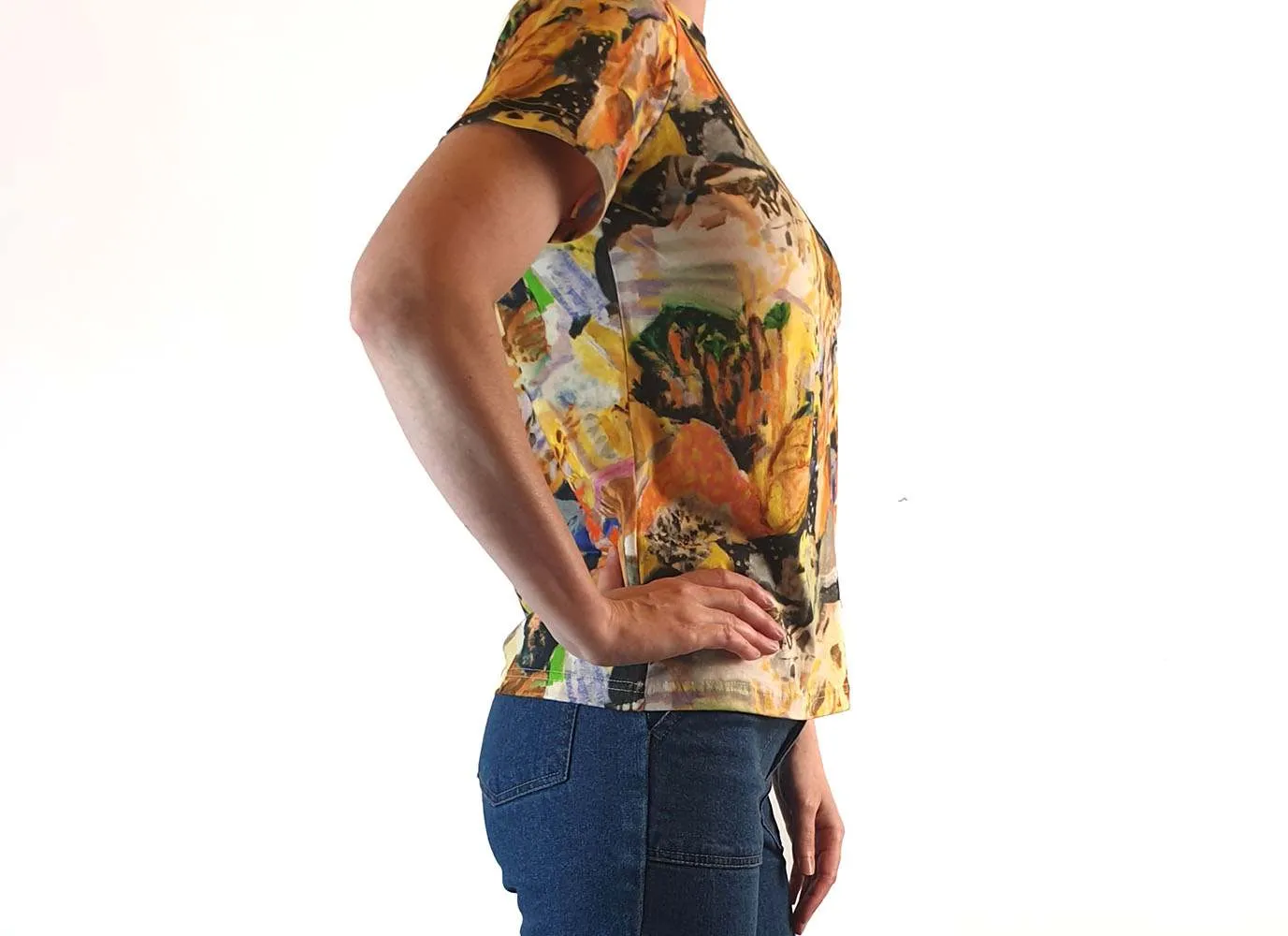 Nancybird preowned unique print tee shirt size 6