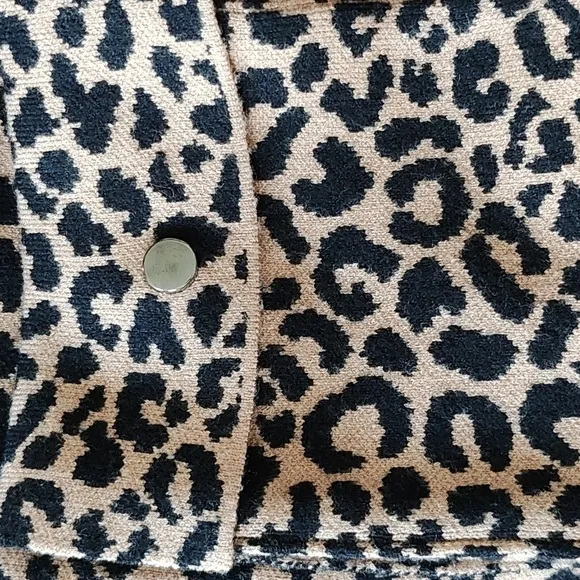 New Marled Animal Print Sweater Jacket Size XS