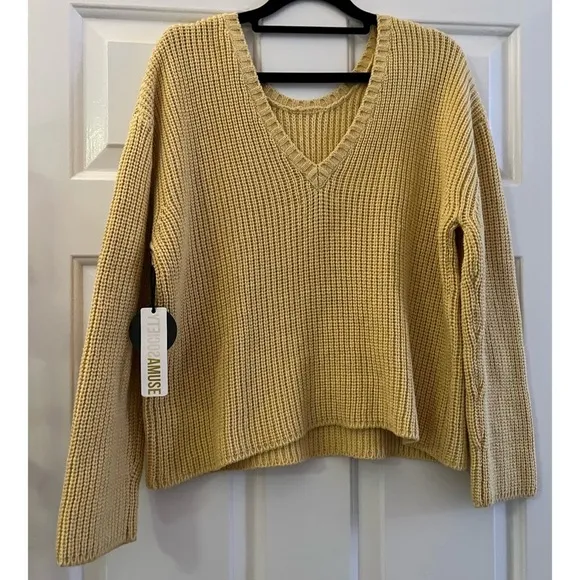 NWT! AMUSE SOCIETY SUNSET ROAD V BACK KNIT SWEATER - GOLDEN HOUR