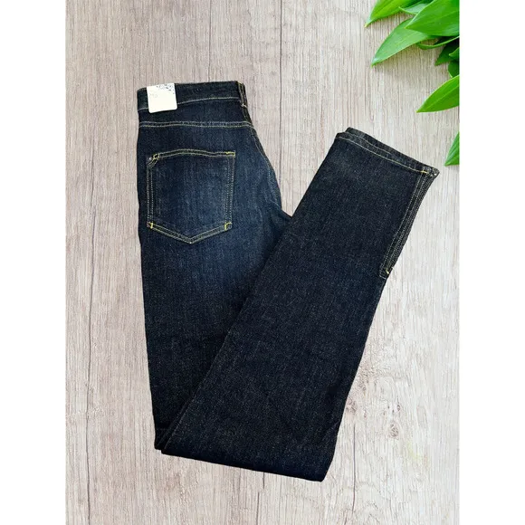 NWT - Anthropologie Pilcro Women's Open Slit Bottom Jeans Size: 25