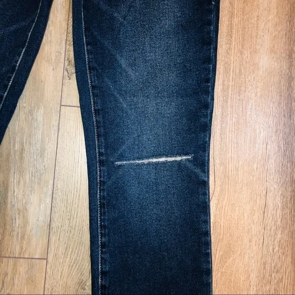 NWT Blank NYC Madison High Rise Crop Jeans Size 25