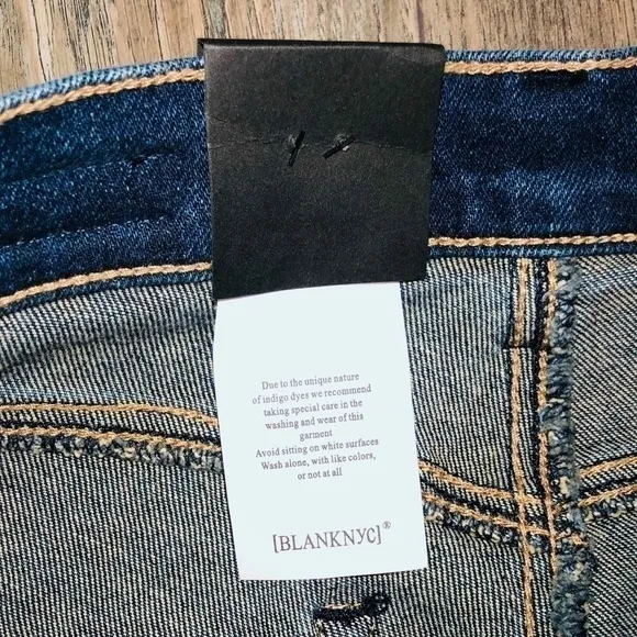 NWT Blank NYC Madison High Rise Crop Jeans Size 25