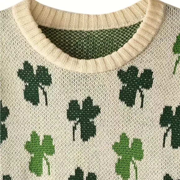 NWT Lucky You ☘️ Sweater