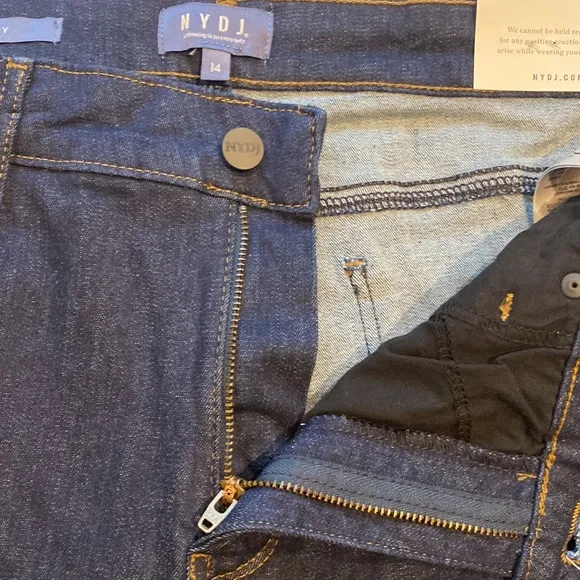 NYDJ SZ 14 Dark Wash Denim Blue Skinny Jeans New D30