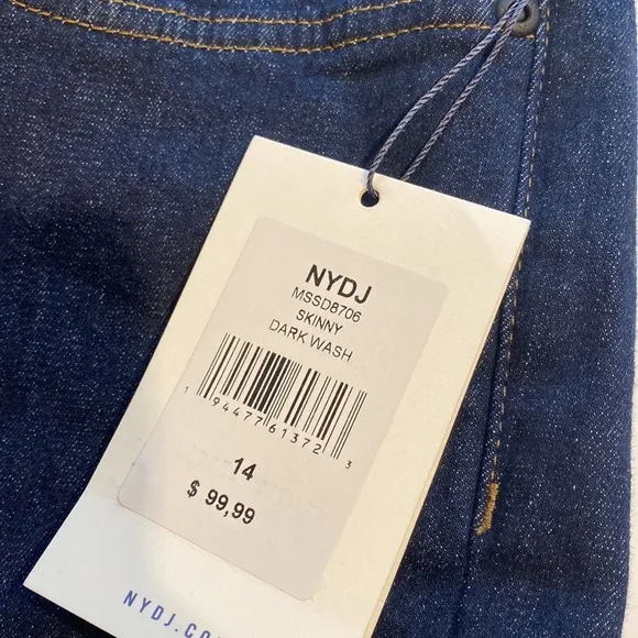 NYDJ SZ 14 Dark Wash Denim Blue Skinny Jeans New D30