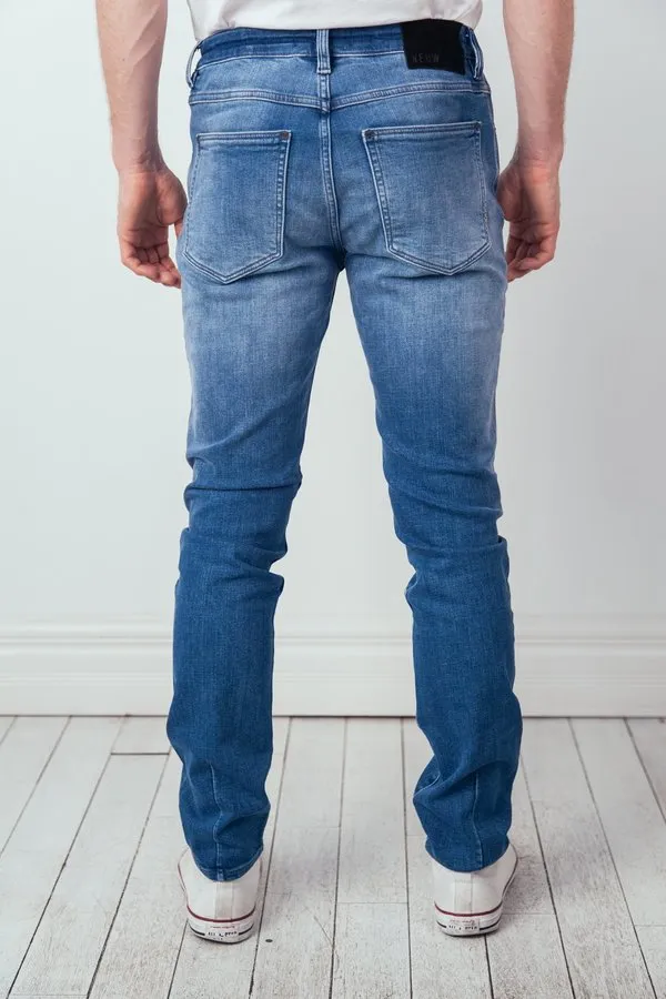 Ray Tapered Typecast