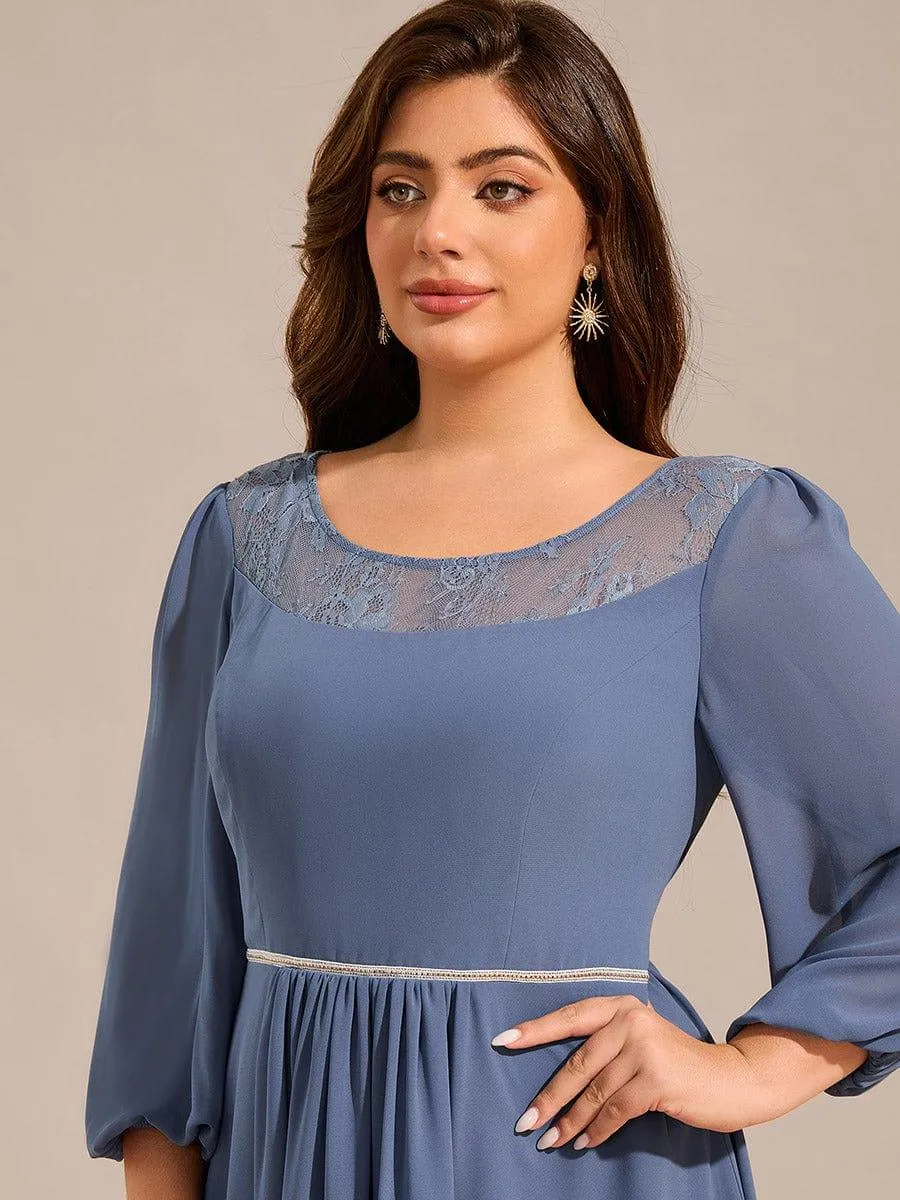 Robe d'invitée de mariage mi-longue en mousseline de soie et dentelle grande taille