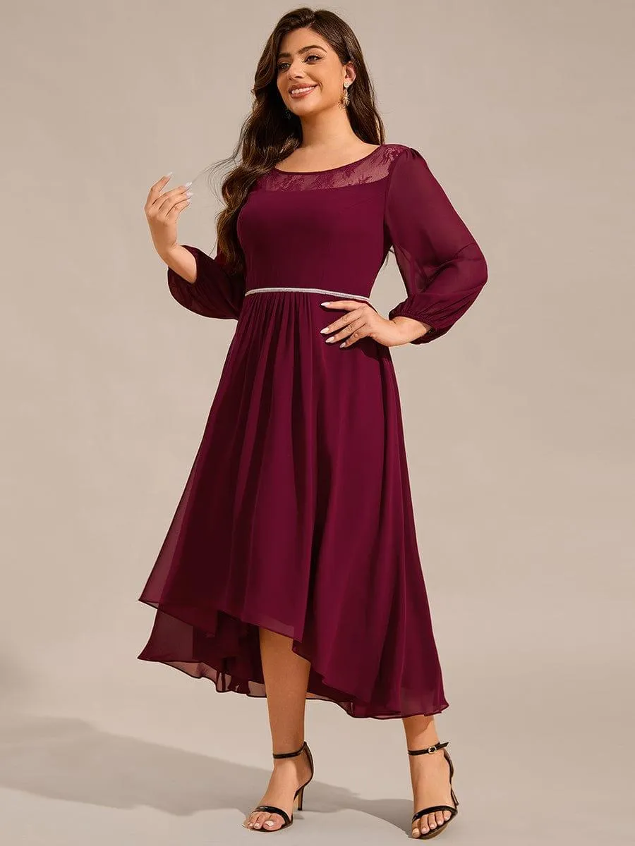 Robe d'invitée de mariage mi-longue en mousseline de soie et dentelle grande taille