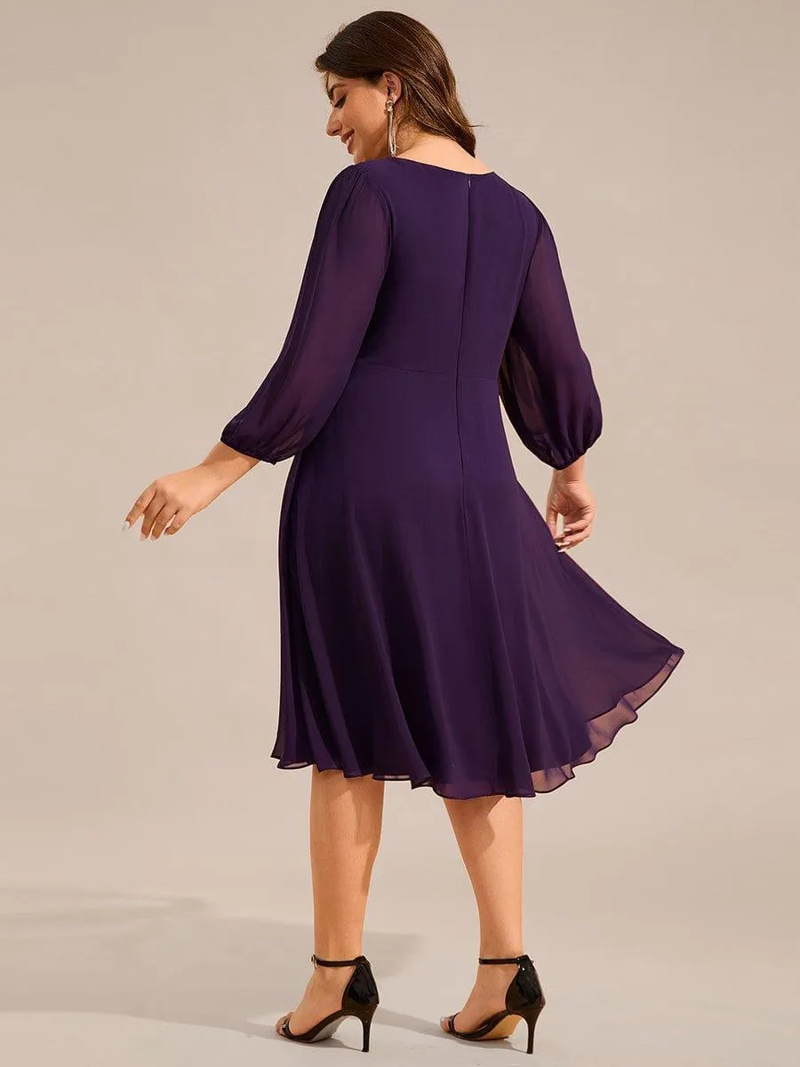 Robe d'invitée de mariage mi-longue grande taille avec chaîne à la taille
