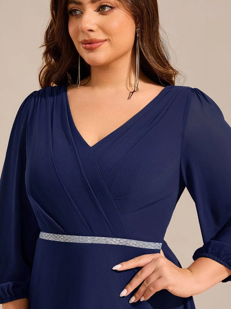 Robe d'invitée de mariage mi-longue grande taille avec chaîne à la taille