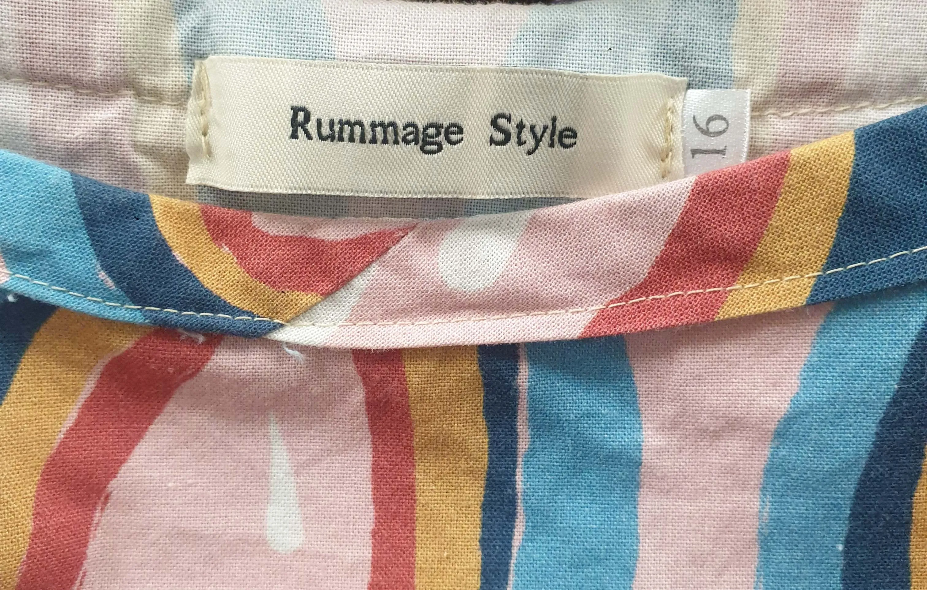 Rummage Style pink rainbow print top size 16