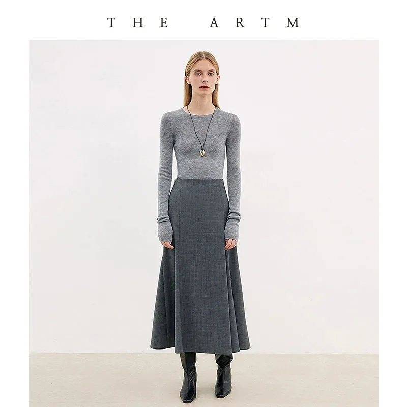 Seamless Wool Crew Neck Sweater