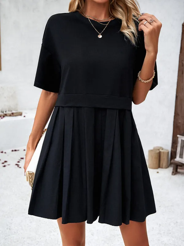 Short-Sleeved Patchwork Dress with Pleated Skirt