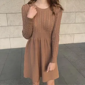 Stella® | Chic long-sleeved dress for women