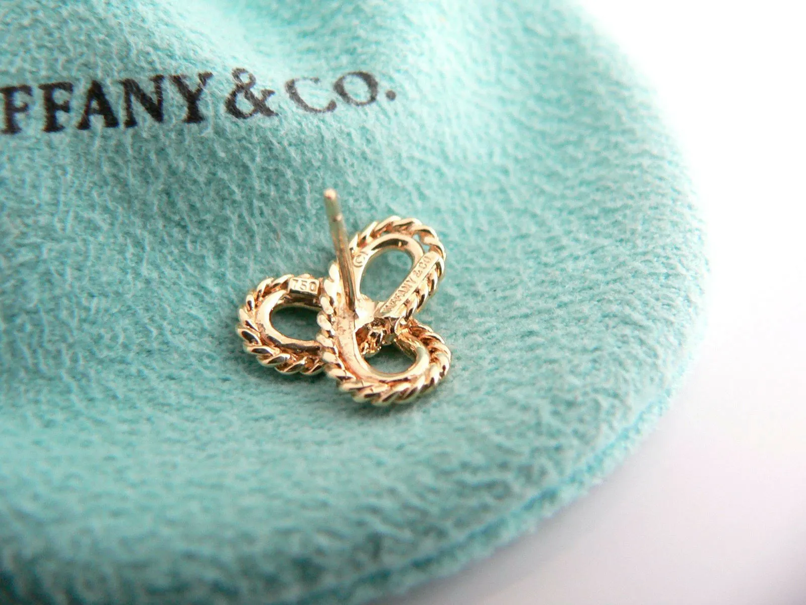 Tiffany & Co 18K Gold Infinity Flower Bead Earrings Studs Gift Pouch Love