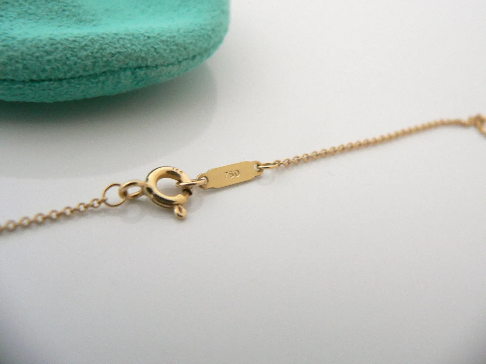 Tiffany & Co 18K Gold Turquoise Heart Necklace Gemstone Pendant Gift Pouch Love