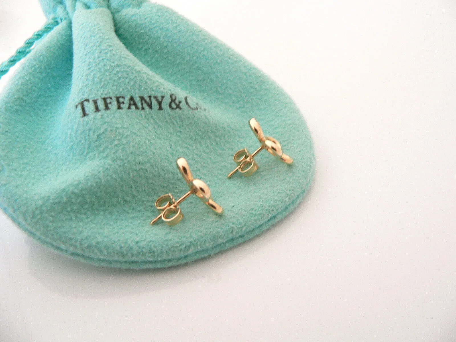 Tiffany & Co Diamonds 18K Gold Flower Earrings Studs Nature Gemstone Gift Pouch