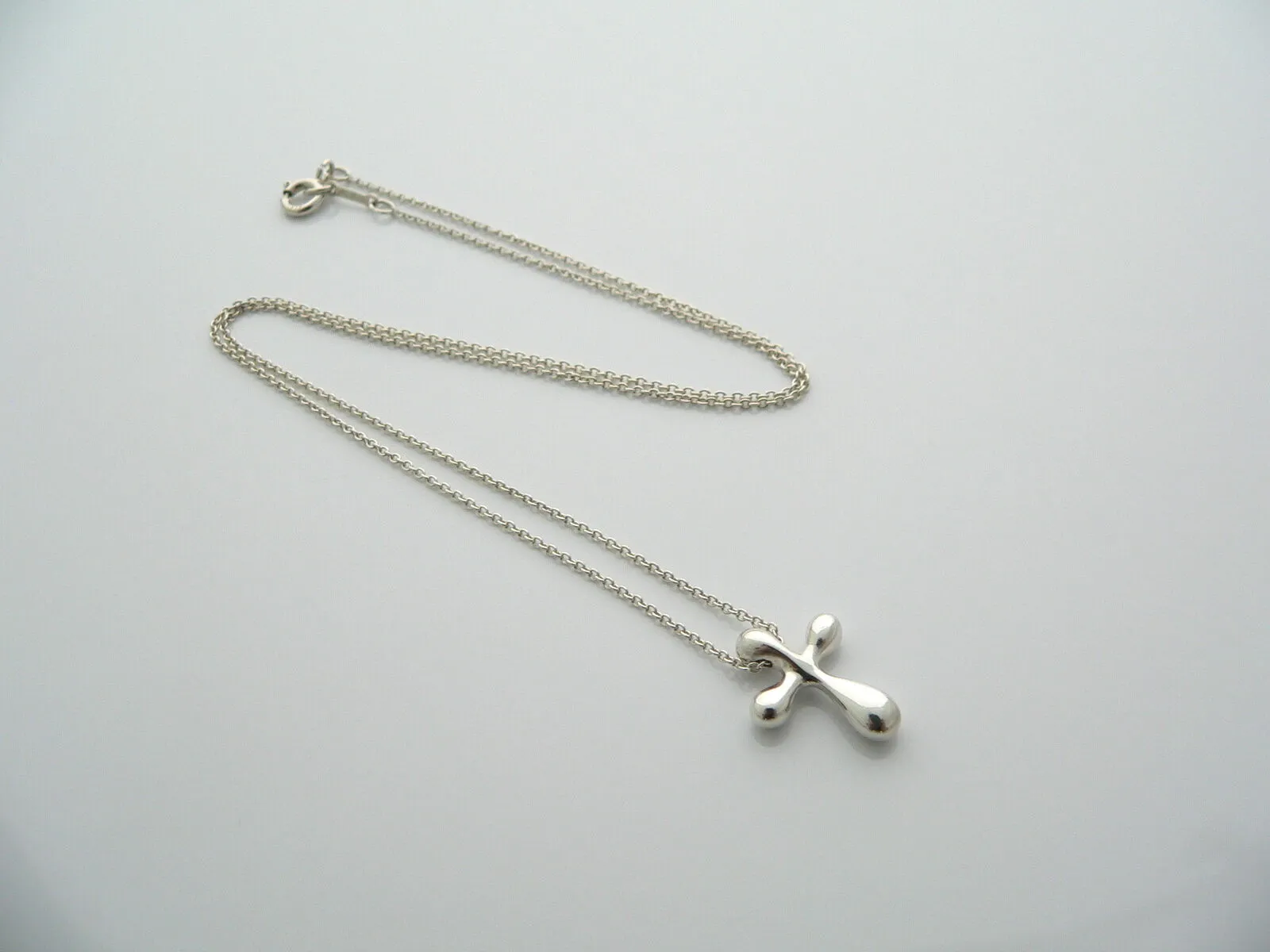 Tiffany & Co Peretti Silver Cross Necklace Pendant Charm Link 18 Inch Chain Long